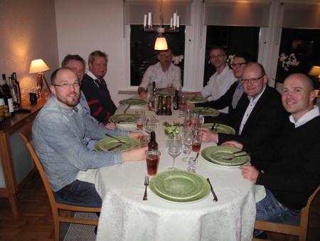 Läkargänget samlas 140222. På bilden syns Martin, Anders, Christer, Hans, Fredrik, Andreas, Mats och Hans.